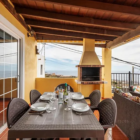 House Tijoco Bajo 3 Bed Adeje Дом отдыха Адехе